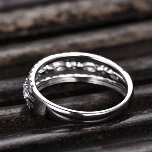 💍 New Women’s 925 Silver Diamond Ring 💍 - Picture 4 of 5